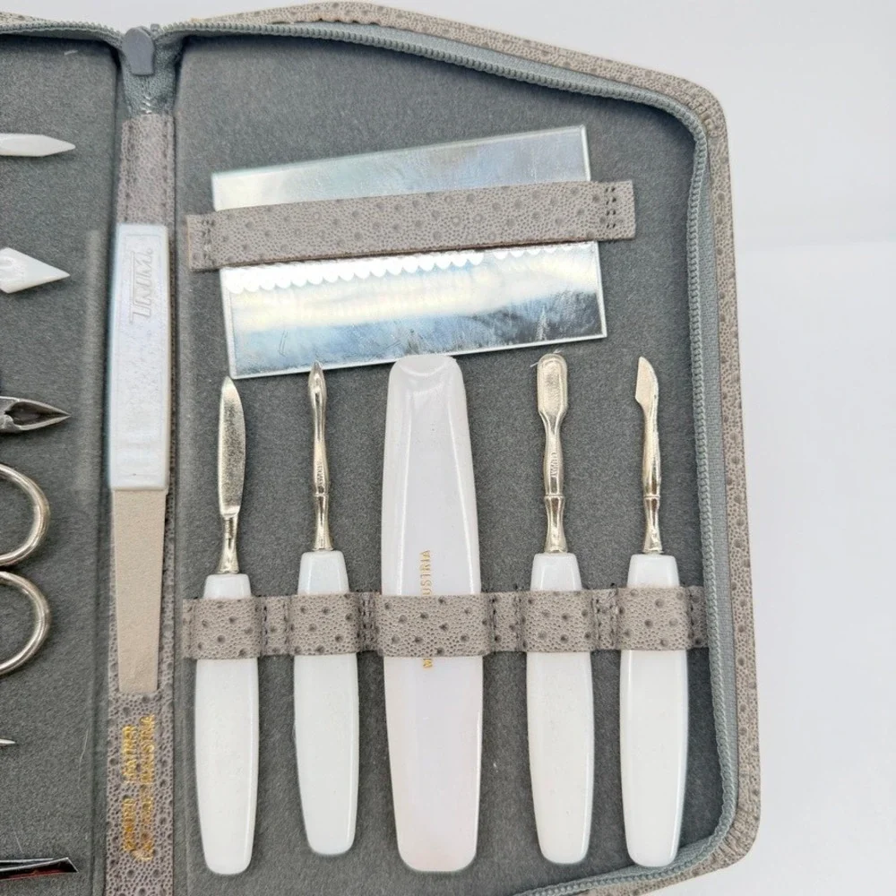 Johnson Stamping Manicure Set VTG Ostrich Embossed Grey Travel Kit Italy‎ Made